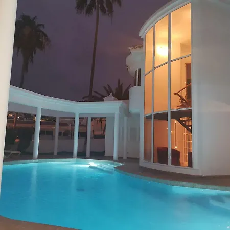 Villa Casa Palmeras